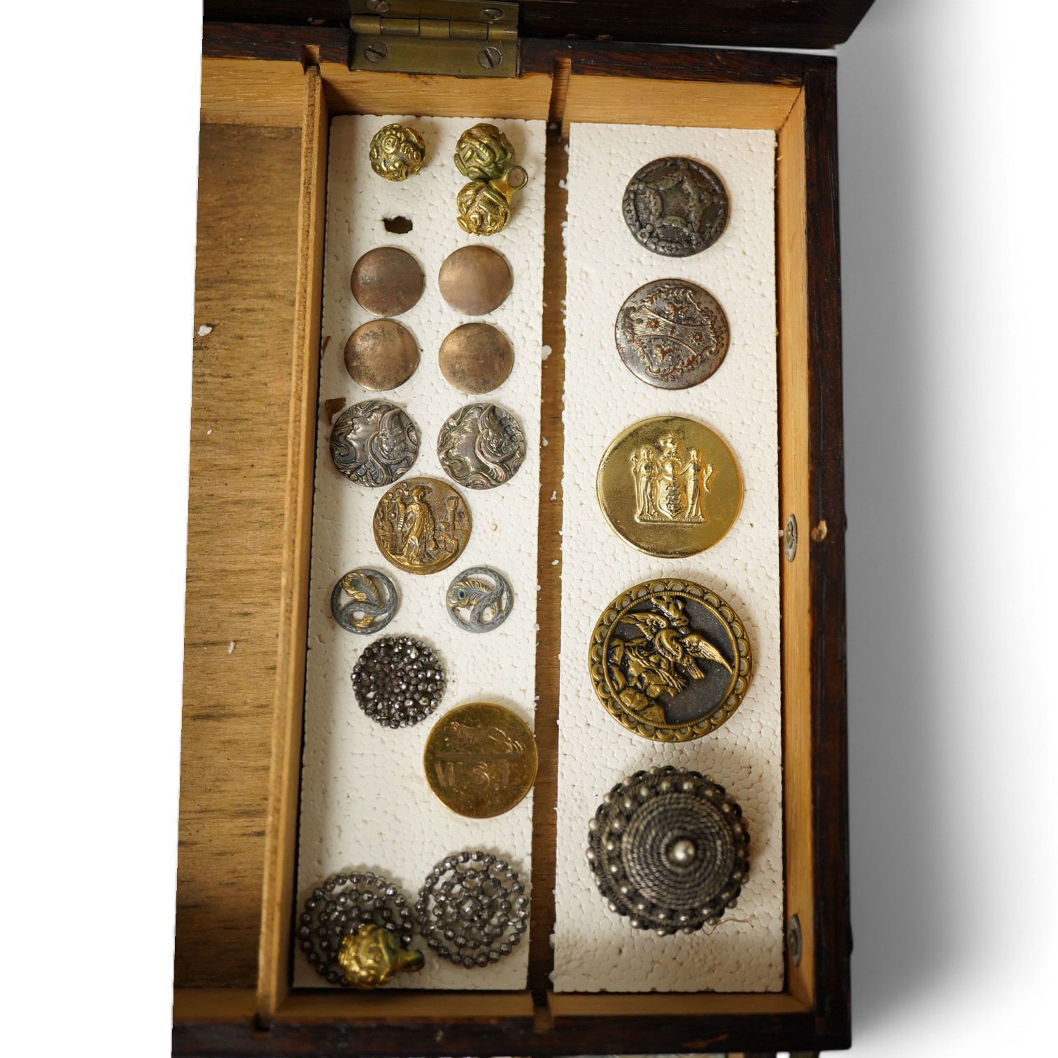 Twenty two assorted late 19th/early 20th century buttons and studs, largest 31mm;, Condition - cut steel buttons tarnished, others fair to good